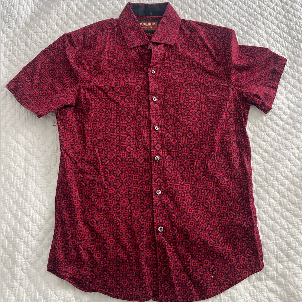 Black and Red Casual Button Down Shirt with Lightweight Fabric